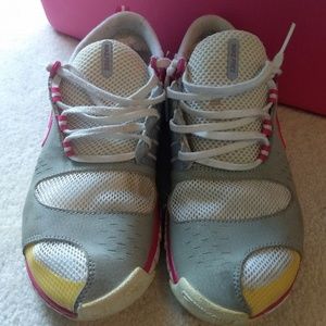 Women's Nike Free Sneakers